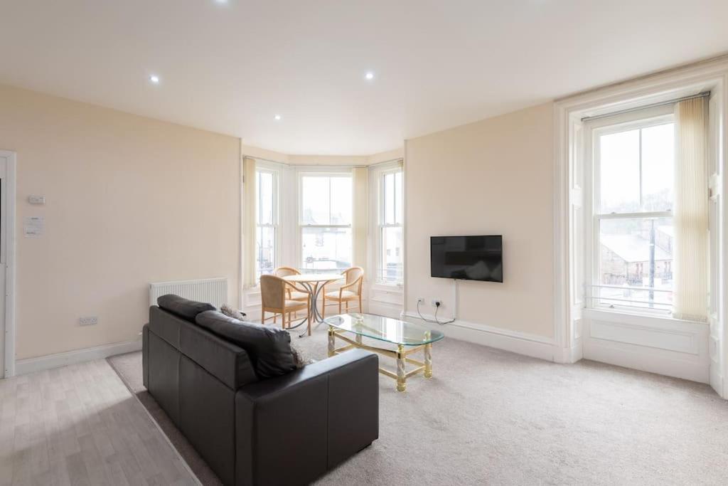 Castlebank House Flats, دينغْوول المظهر الخارجي الصورة