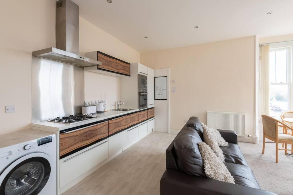 Castlebank House Flats, دينغْوول المظهر الخارجي الصورة